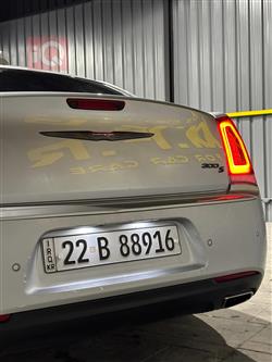 کرایسلەر 300